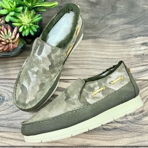 NEW Sperry Moc Sider Metallic Camo Indoor Outdoor Moc Sneaker Faux Fur 8M 39